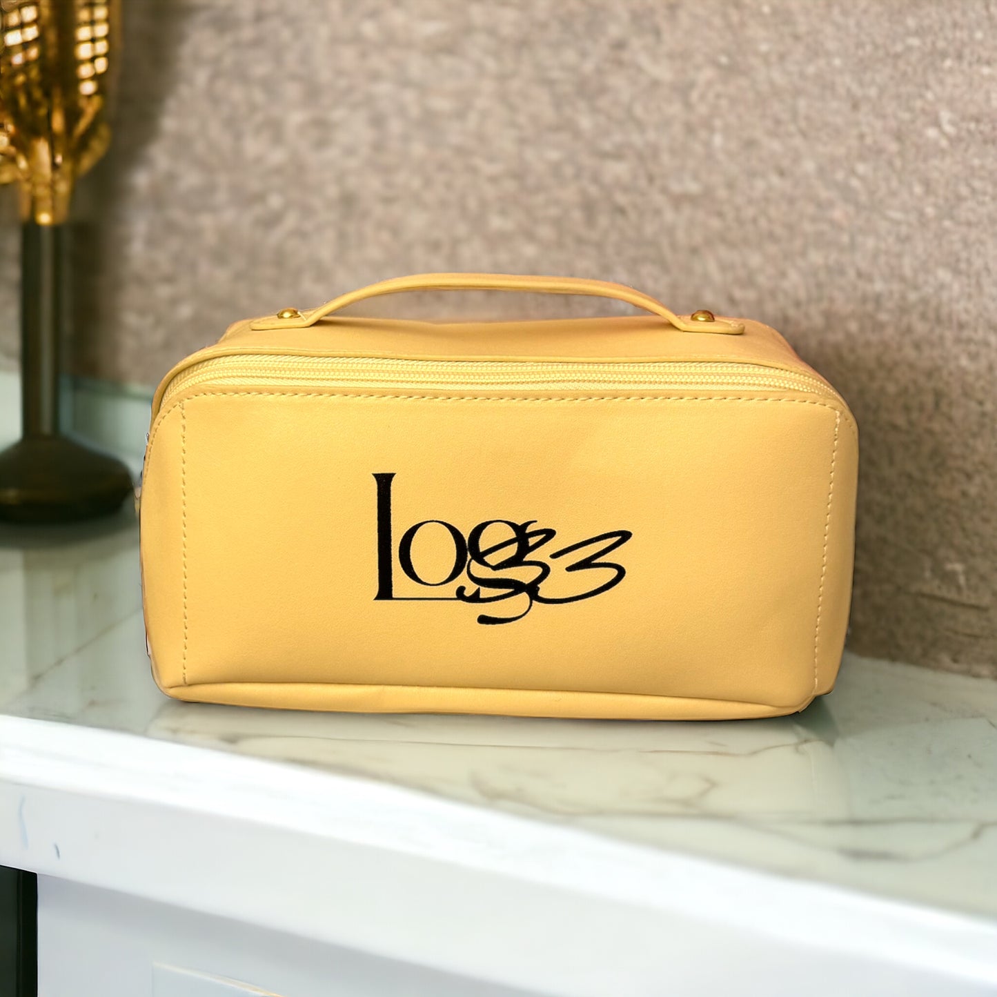 Log33 Beauty Bag